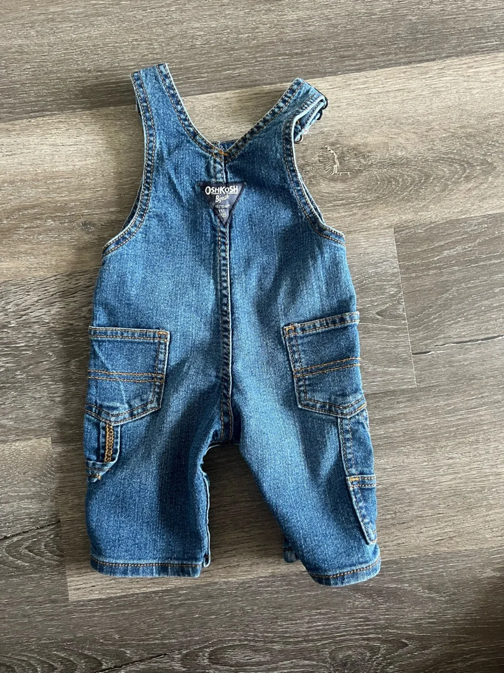Carter’s OshKosh B’gosh 3 mo Baby Overalls